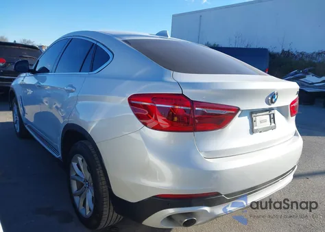 2015 BMW X6 xDrive35I z USA, uszkodzony, nr VIN 5UXKU2C51F0N77532